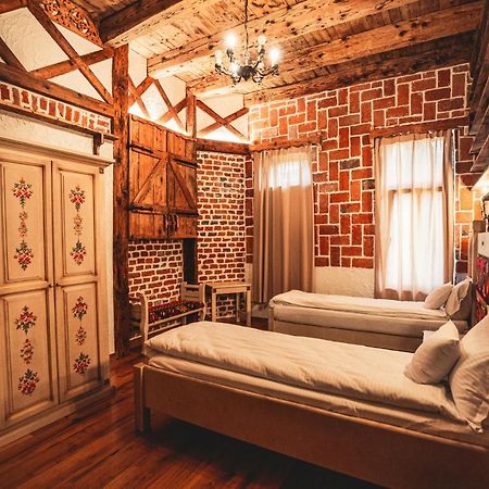 Hotel Conacul Sfantul Sava Brancovici Ineu  Exteriér fotografie